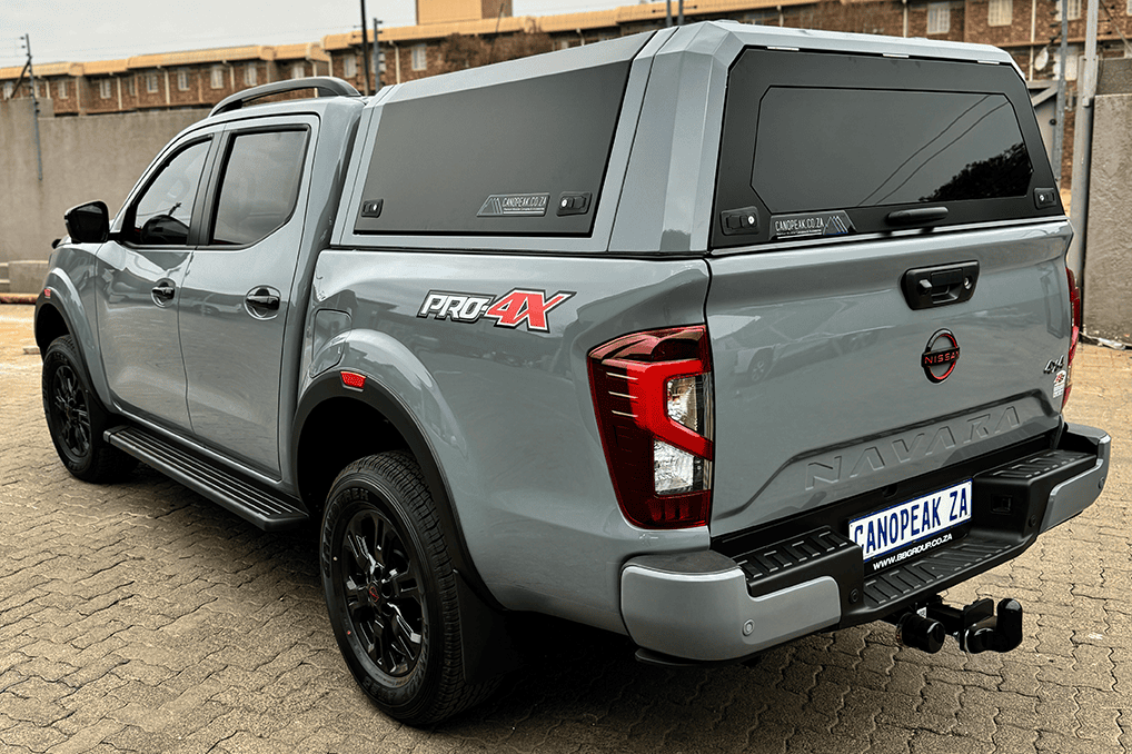 Navara-premium-modular-canopy-and-accessories