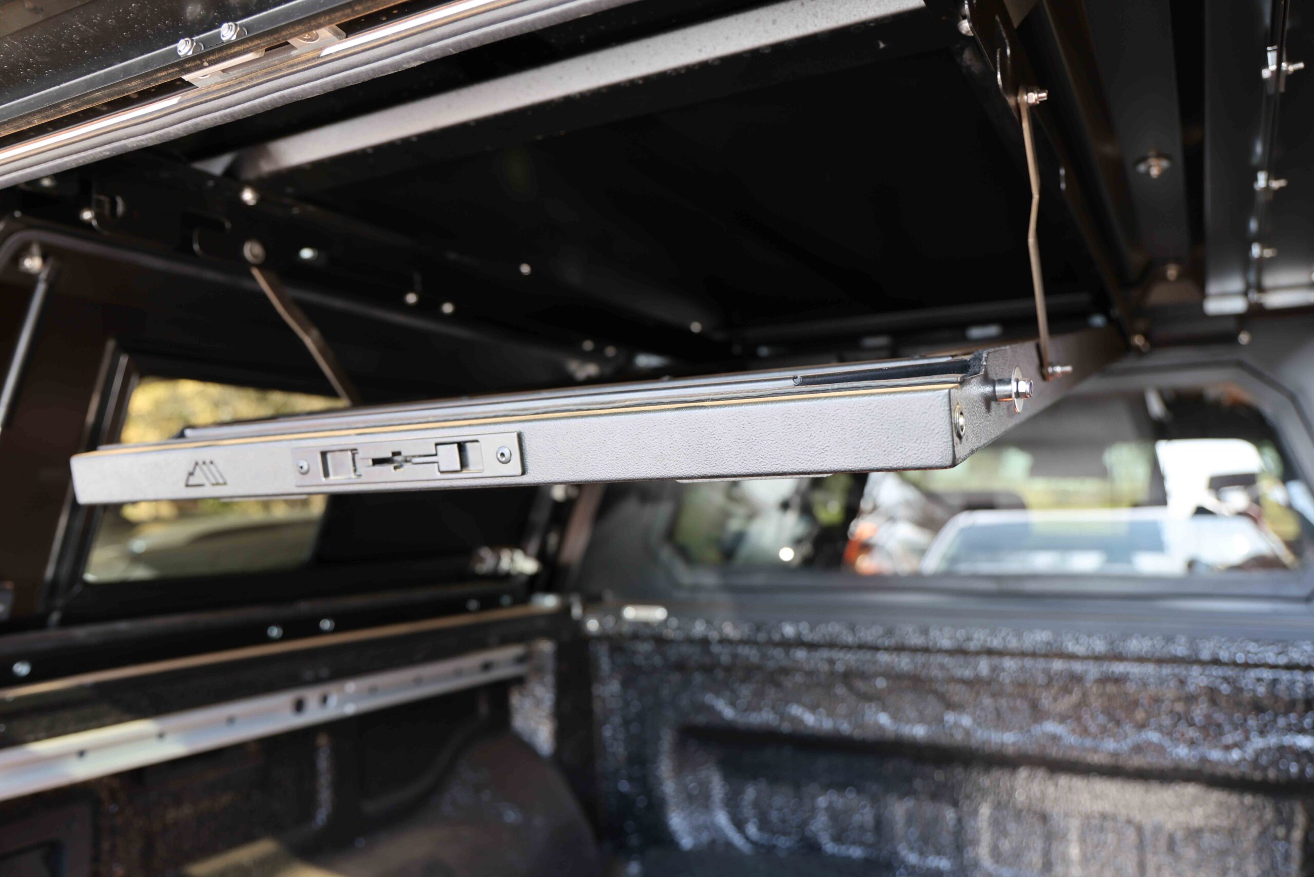 Canopeak Accessories Roof Mount & Table-3